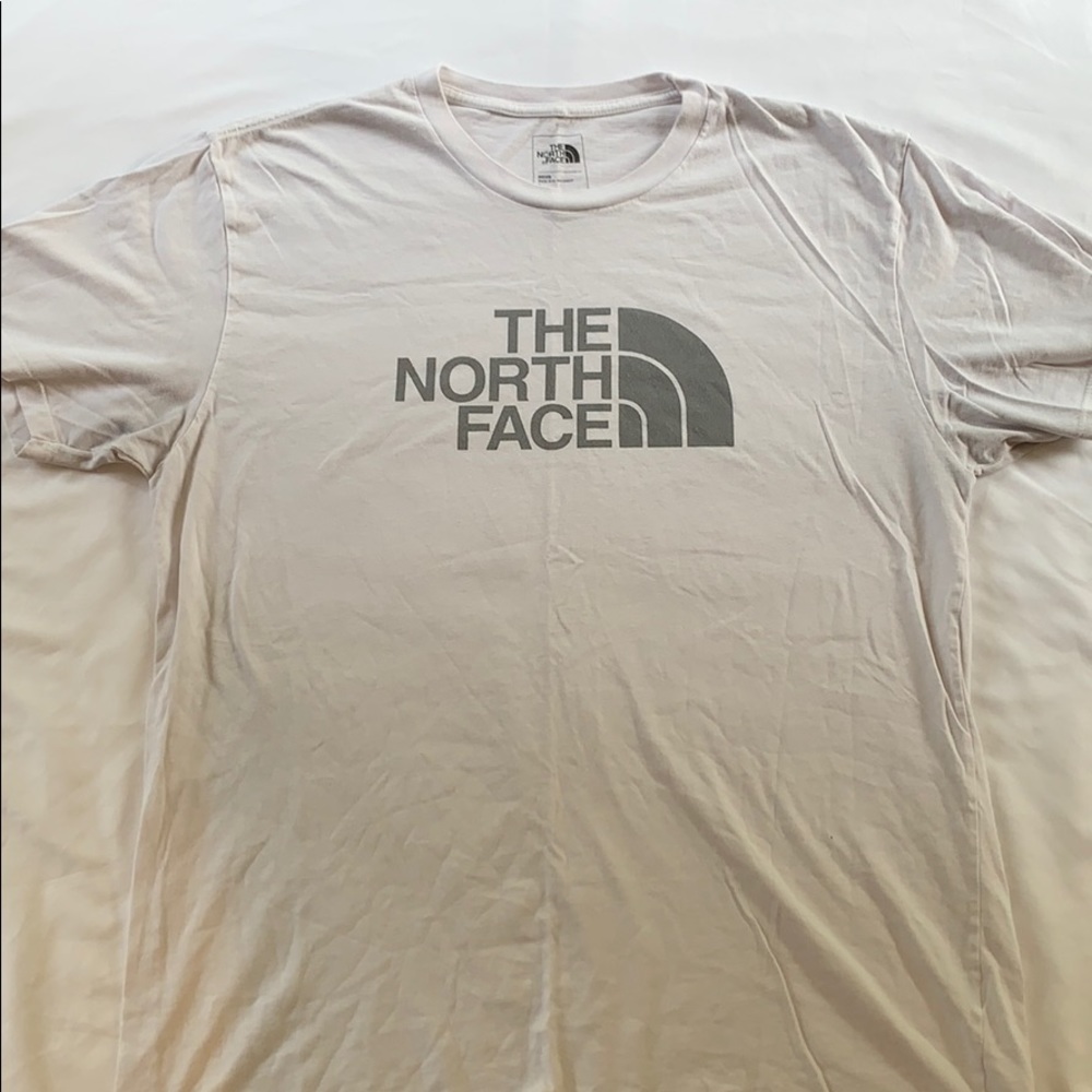 Good condition North Face T-shirt L